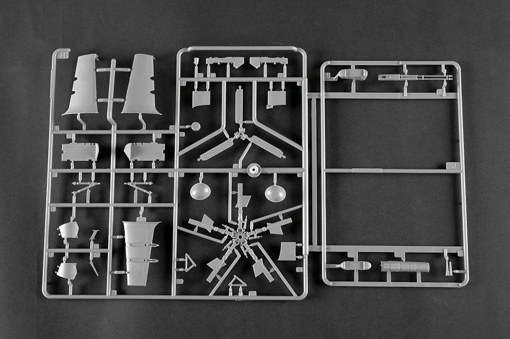 Trumpeter Plastic Assembled Aircraft Model Kit 05829 mi-24P "Hind F" Gunship Helicopter 1/48 Scale