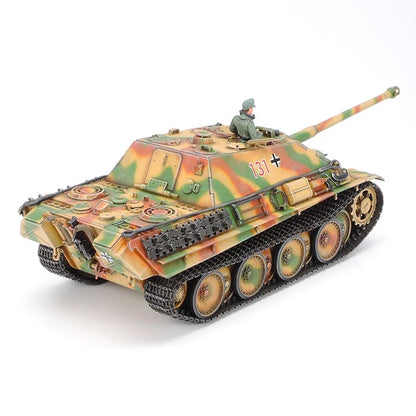 TAMIYA Assembled Model Kit 35203 German Tank Destroyer Jagdpanther   Late Production 1/35